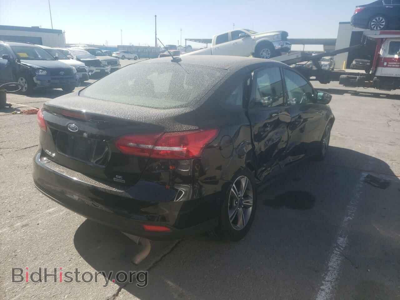 2018 FORD FOCUS - VIN: 1FADP3FE5JL259283 - Фото 4