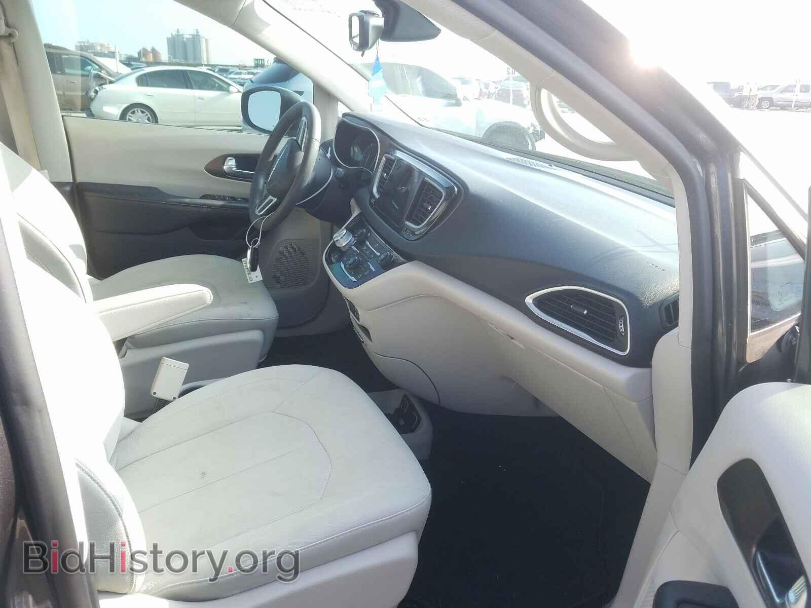 2017 CHRYSLER PACIFICA - VIN: 2C4RC1DG9HR502342 - Photo 5