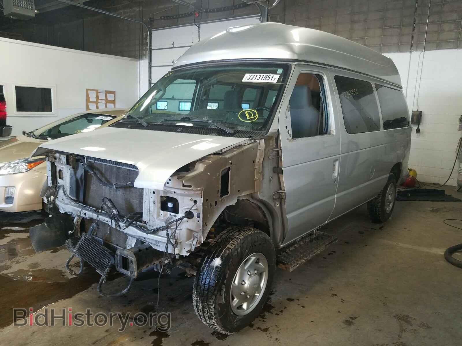 2010 FORD ECONOLINE - VIN: 1FBNE3BL6ADA31686 - Фото 2