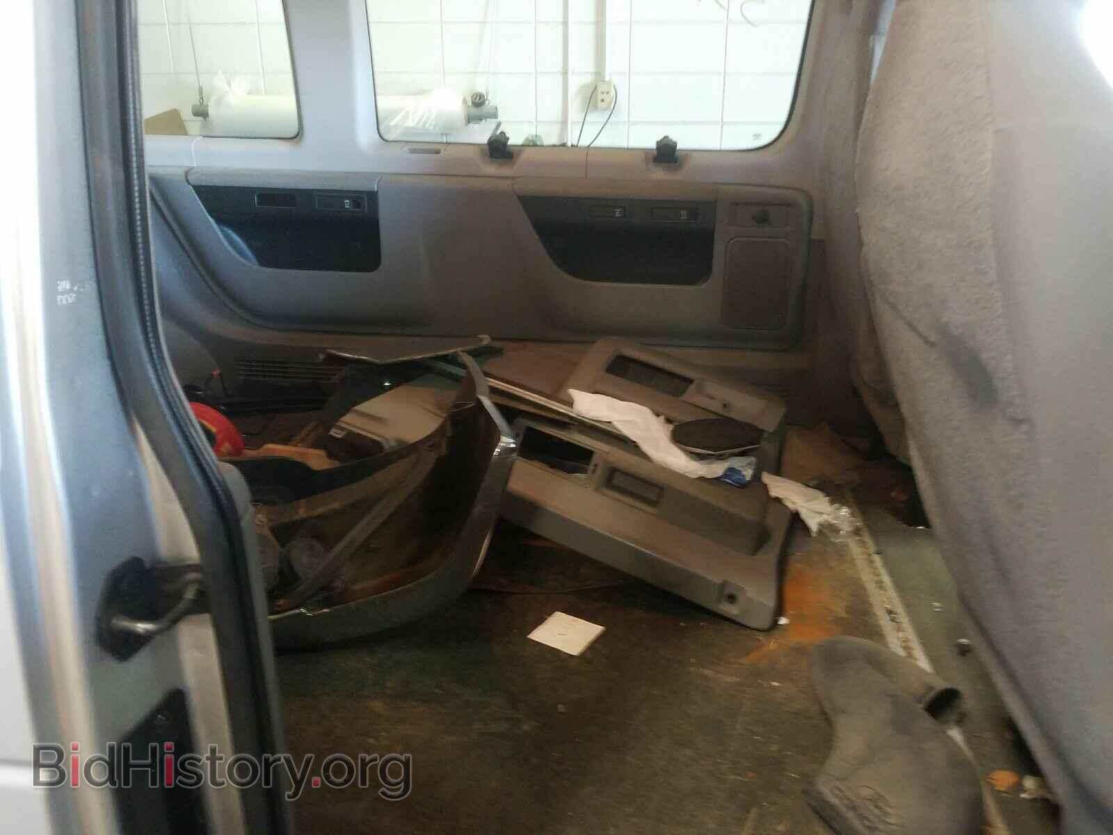 2010 FORD ECONOLINE - VIN: 1FBNE3BL6ADA31686 - Фото 6