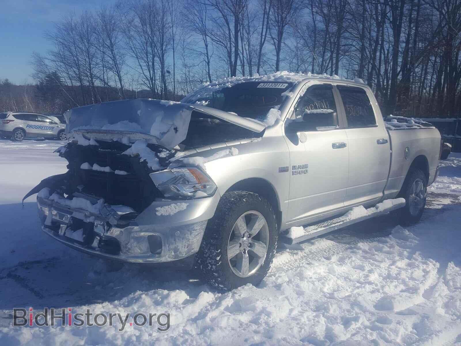 2017 RAM 1500 - VIN: 1C6RR7TT4HS569324 - Photo 2