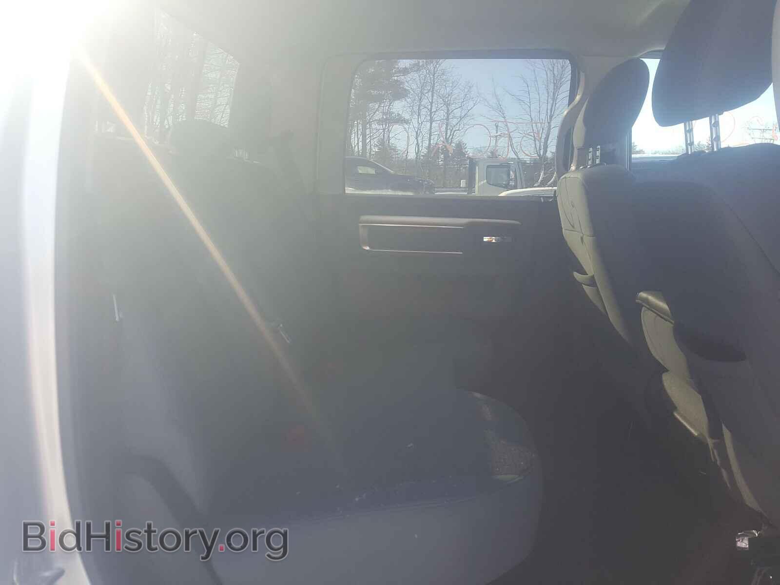 2017 RAM 1500 - VIN: 1C6RR7TT4HS569324 - Photo 6
