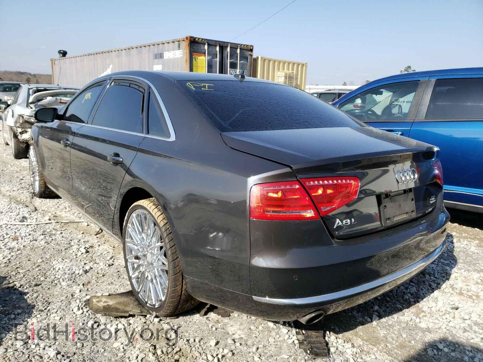 2011 AUDI A8 - VIN: WAURVAFD6BN005151 - Фото 3