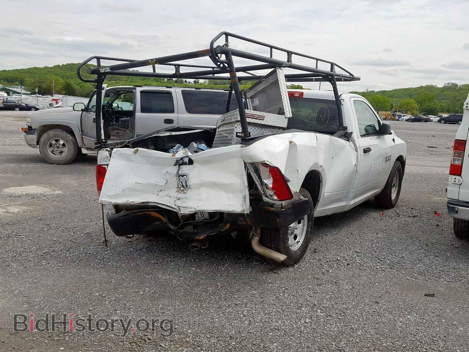 2017 RAM 1500 - VIN: 3C6JR6DG5HG586701 - Photo 4