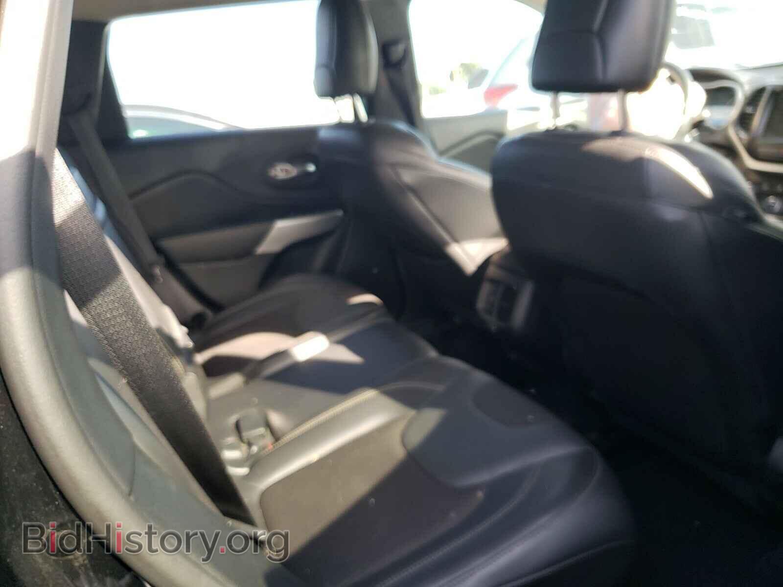 2018 JEEP CHEROKEE - VIN: 1C4PJLLB4JD557644 - Фото 6