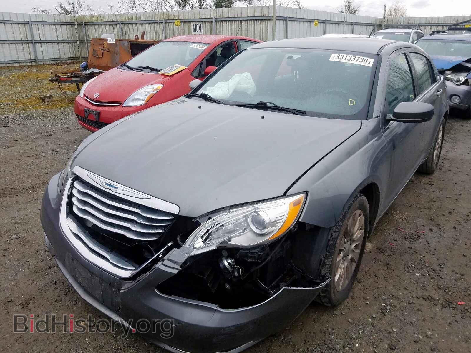 2013 CHRYSLER 200 - VIN: 1C3CCBAB0DN561618 - Фото 2