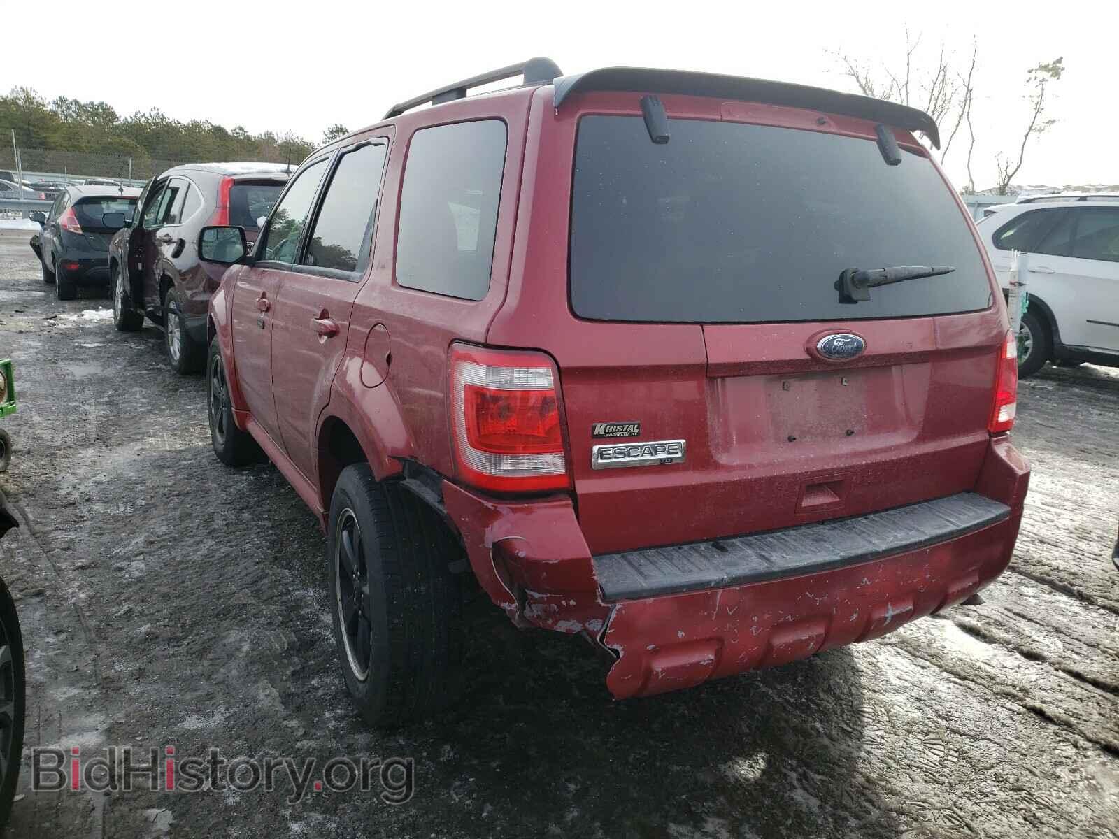 2010 Ford ESCAPE (VIN 1FMCU0D73AKB95604) — фото 3 из 10
