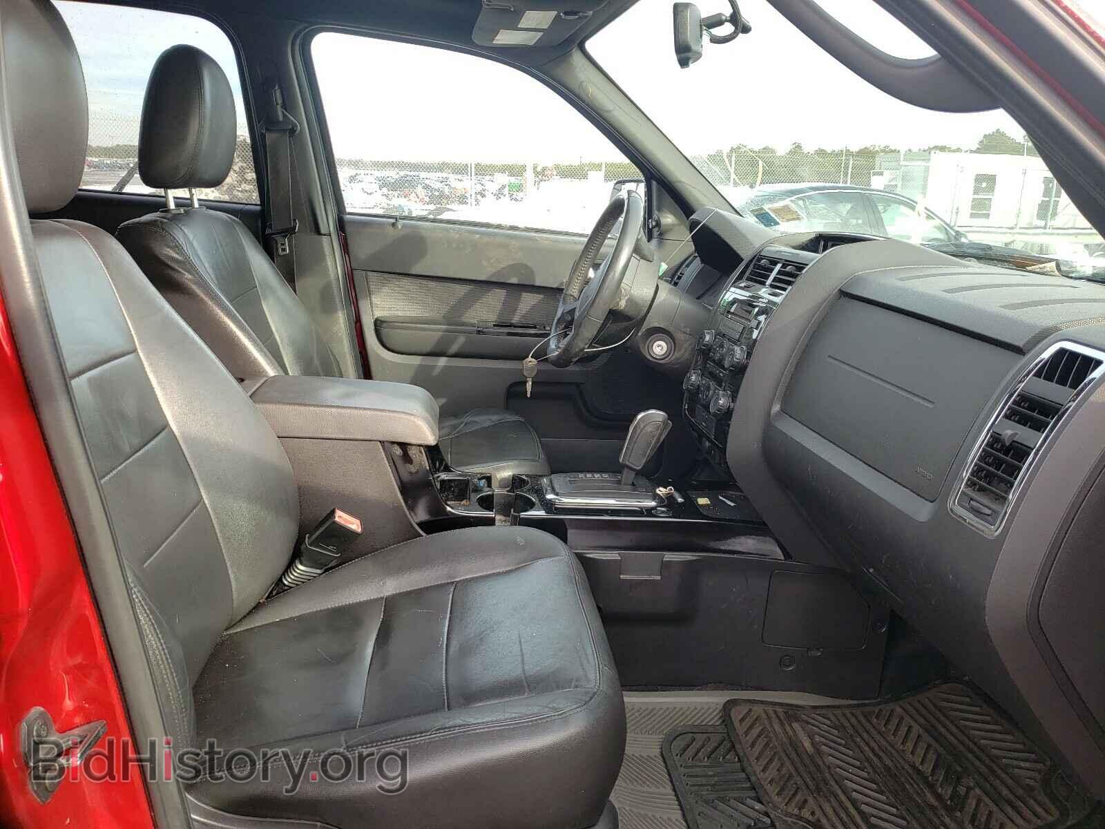 2010 Ford ESCAPE (VIN 1FMCU0D73AKB95604) — фото 5 из 10