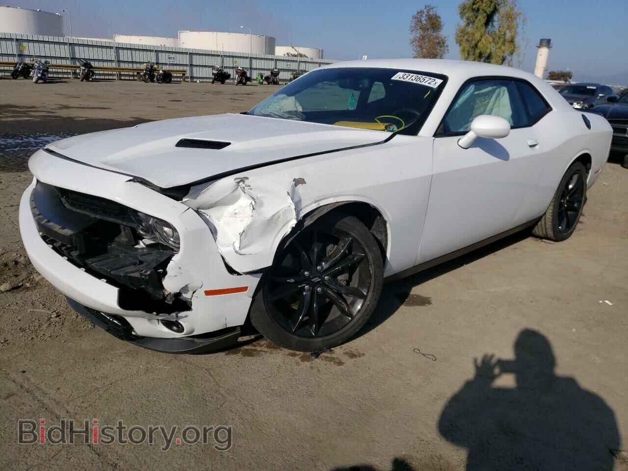 2018 DODGE CHALLENGER - VIN: 2C3CDZAG4JH112657 - Photo 2
