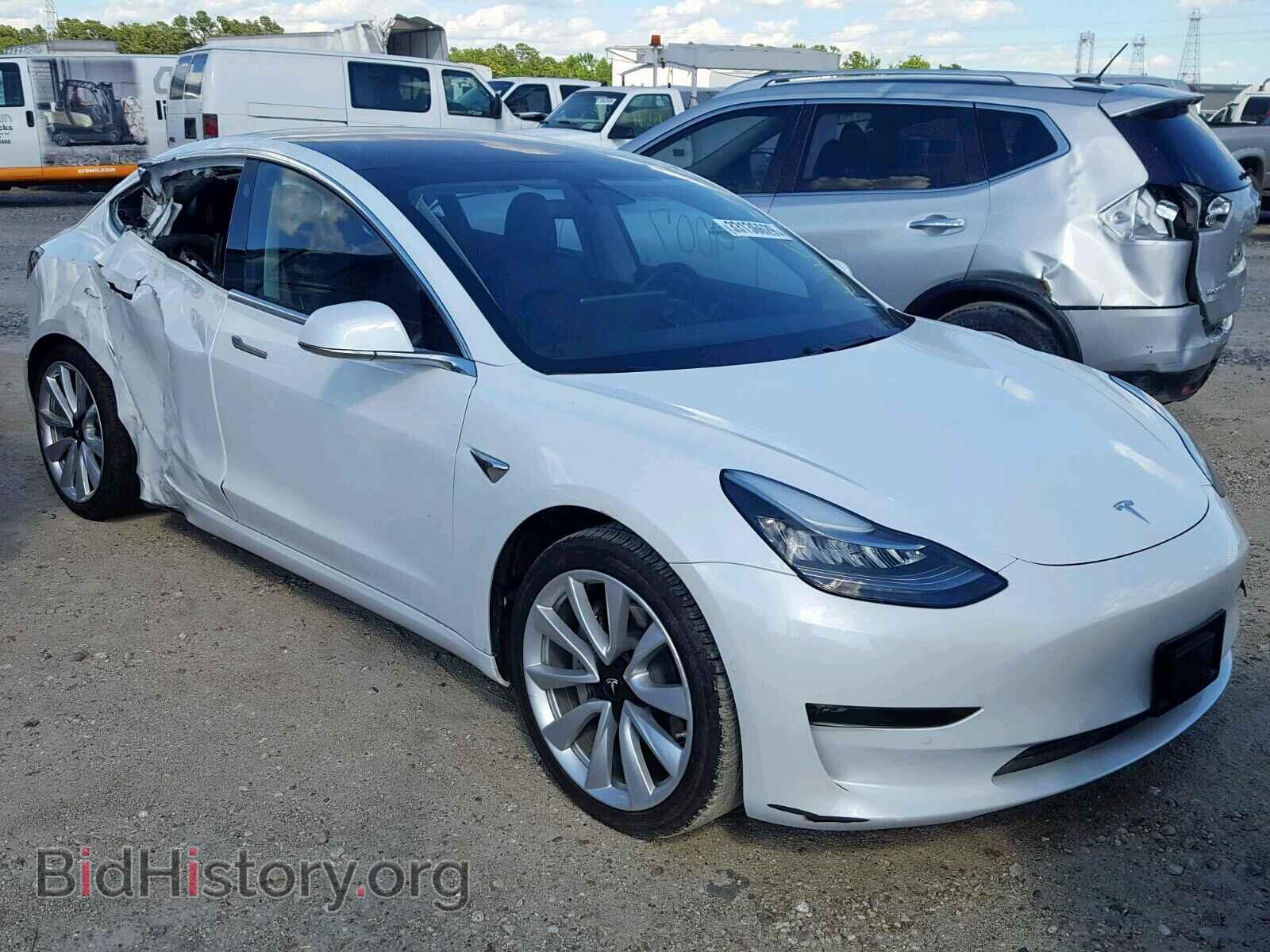 Фотография 5YJ3E1EA3JF051243 - TESLA MODEL 3 2018