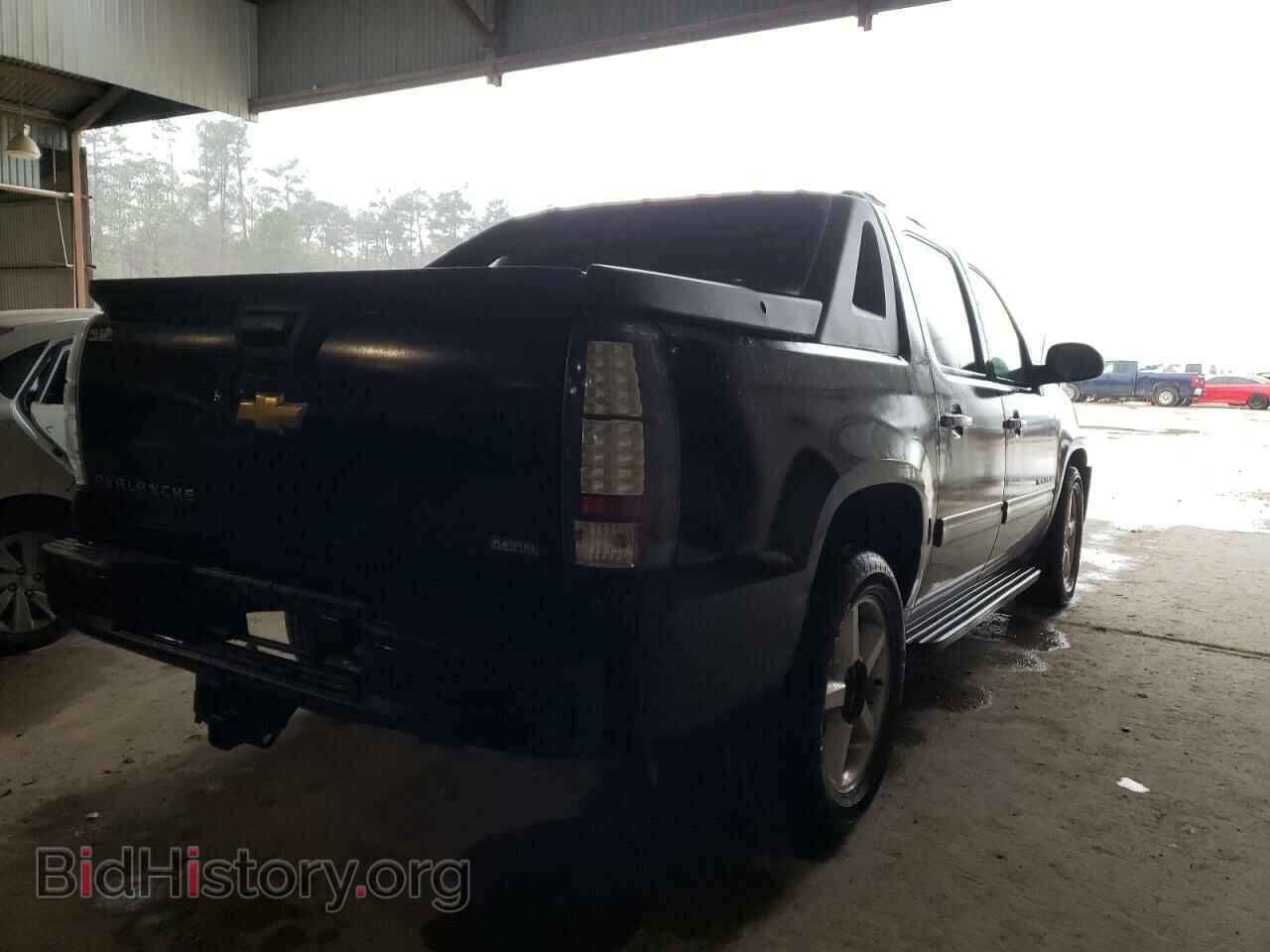 2011 CHEVROLET AVALANCHE - VIN: 3GNMCEE09BG114406 - Фото 4