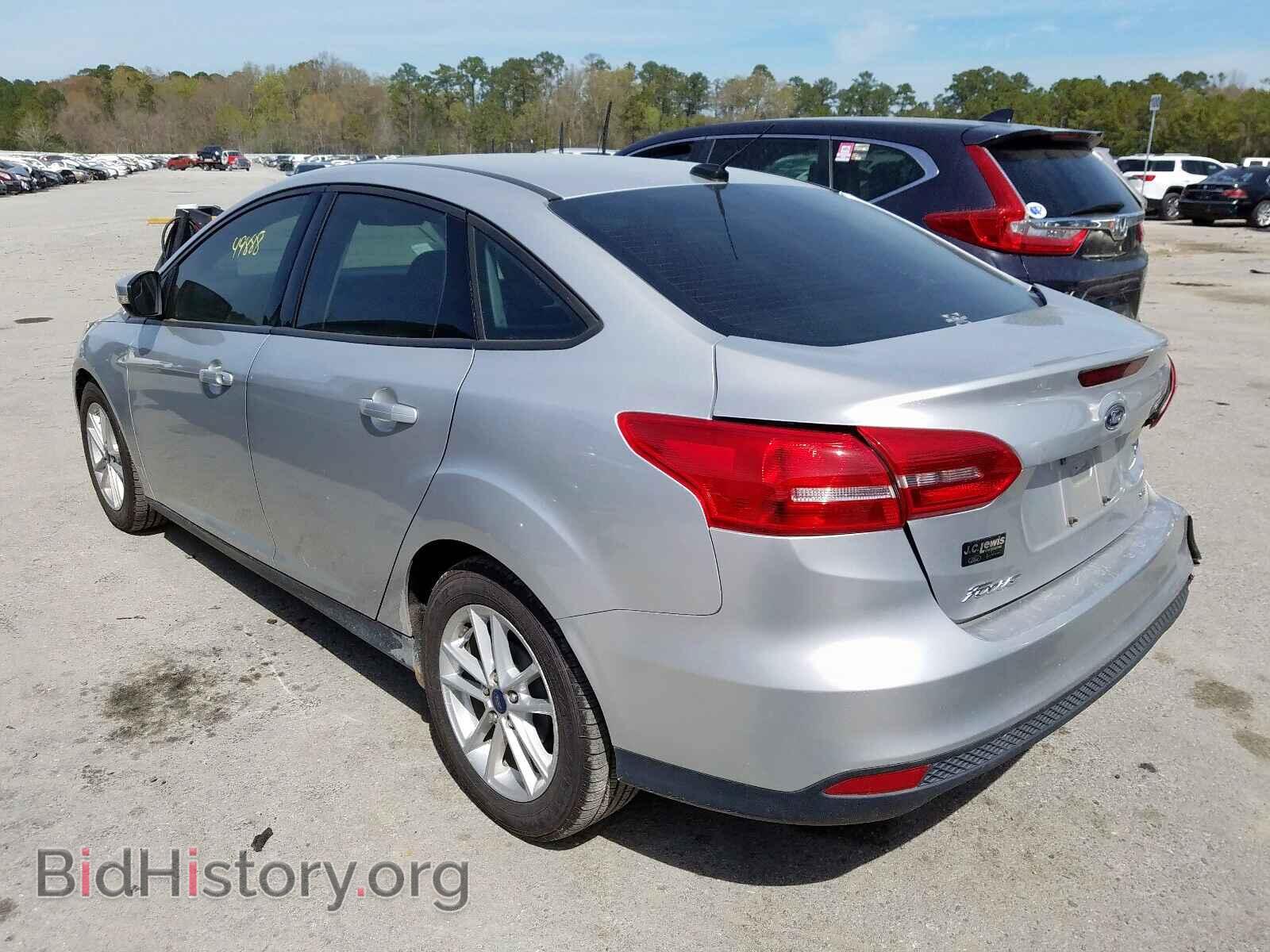 2017 FORD FOCUS - VIN: 1FADP3F25HL241270 - Фото 3