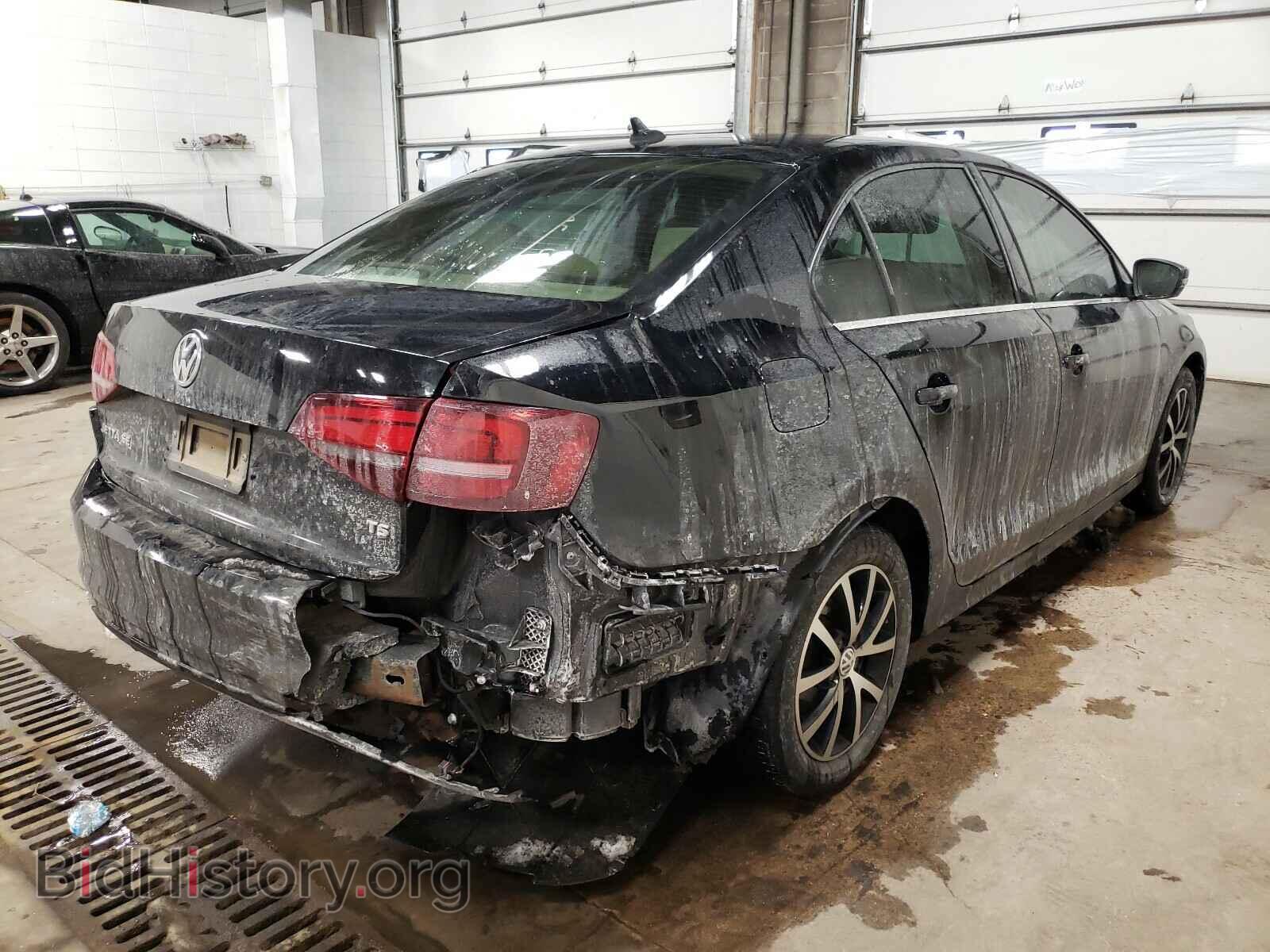 2017 VOLKSWAGEN JETTA - VIN: 3VWDB7AJ6HM292206 - Фото 4