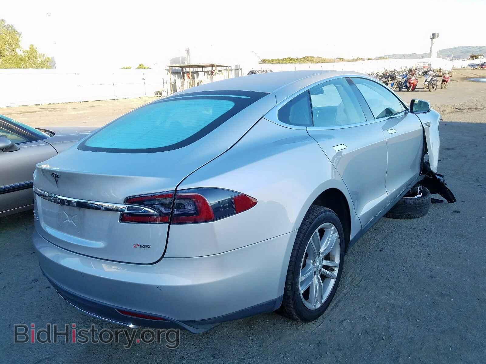 2013 TESLA MODEL S - VIN: 5YJSA1CP7DFP24313 - Фото 4