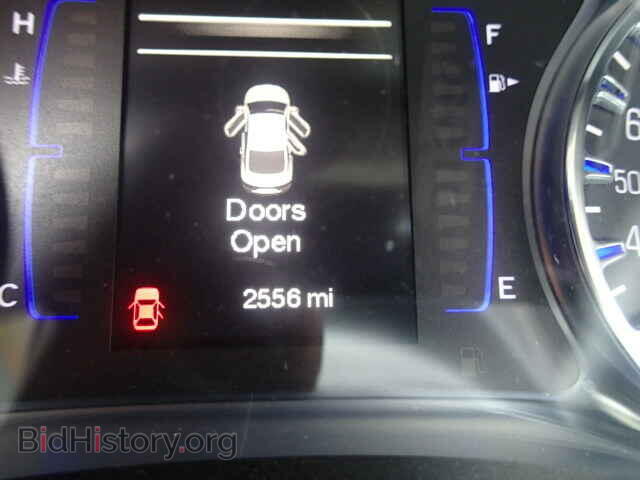 2015 CHRYSLER 200 - VIN: 1C3CCCABXFN754688 - Photo 8