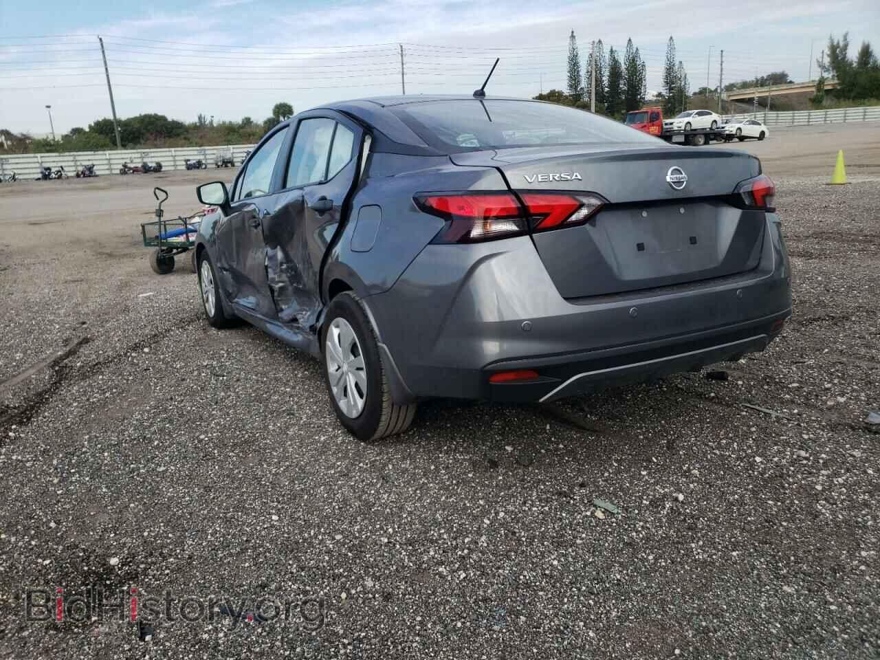 2020 NISSAN VERSA - VIN: 3N1CN8DV1LL916604 - Фото 3