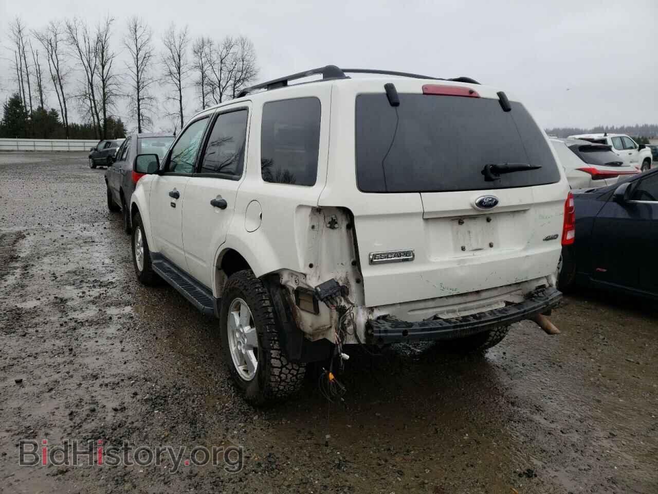 2009 FORD ESCAPE - VIN: 1FMCU93769KD00928 - Фото 3