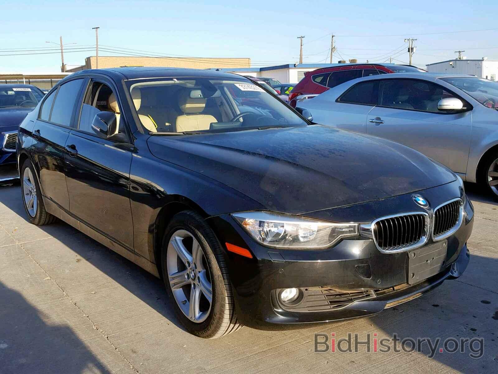 Photo WBA3B5C5XDF593409 - BMW 3 SERIES 2013