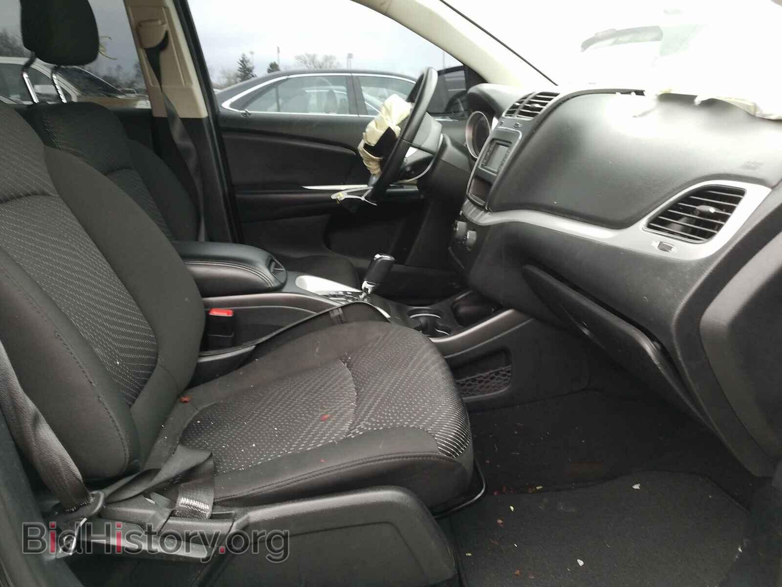 2018 DODGE JOURNEY - VIN: 3C4PDCAB2JT170028 - Фото 5