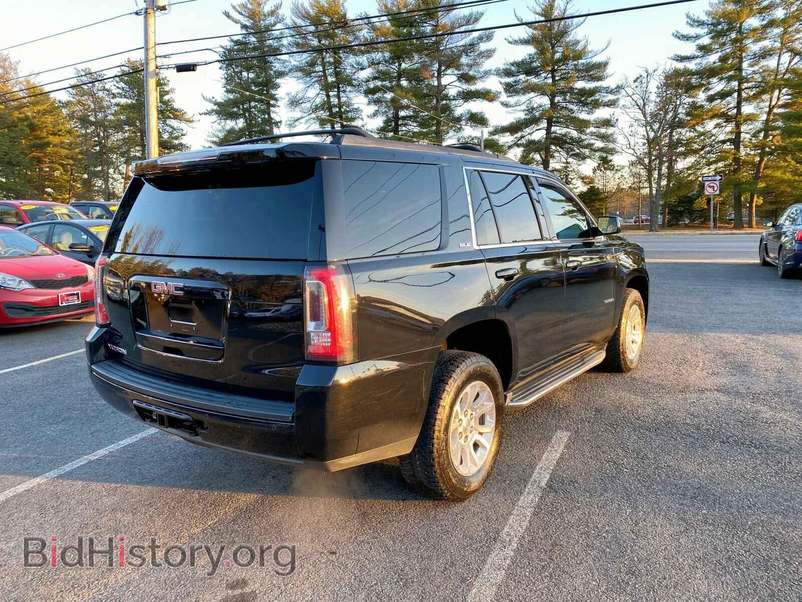 2015 GMC YUKON - VIN: 1GKS2AKC8FR553925 - Фото 3