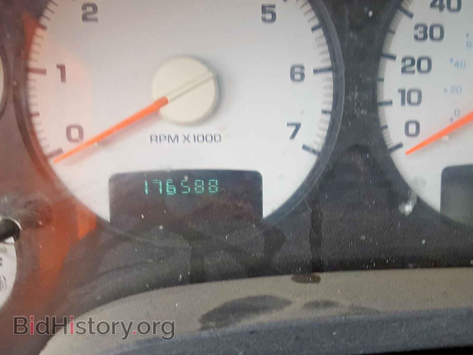 2002 DODGE RAM 1500 - VIN: 1D7HU18Z12J188112 - Фото 8