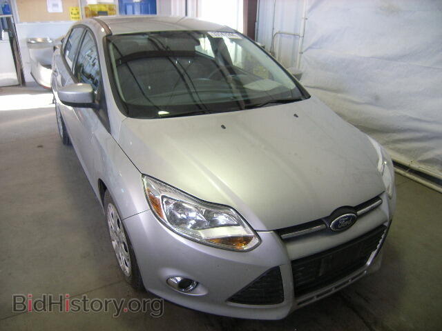 Photo 1FAHP3F23CL177899 - FORD FOCUS 2012