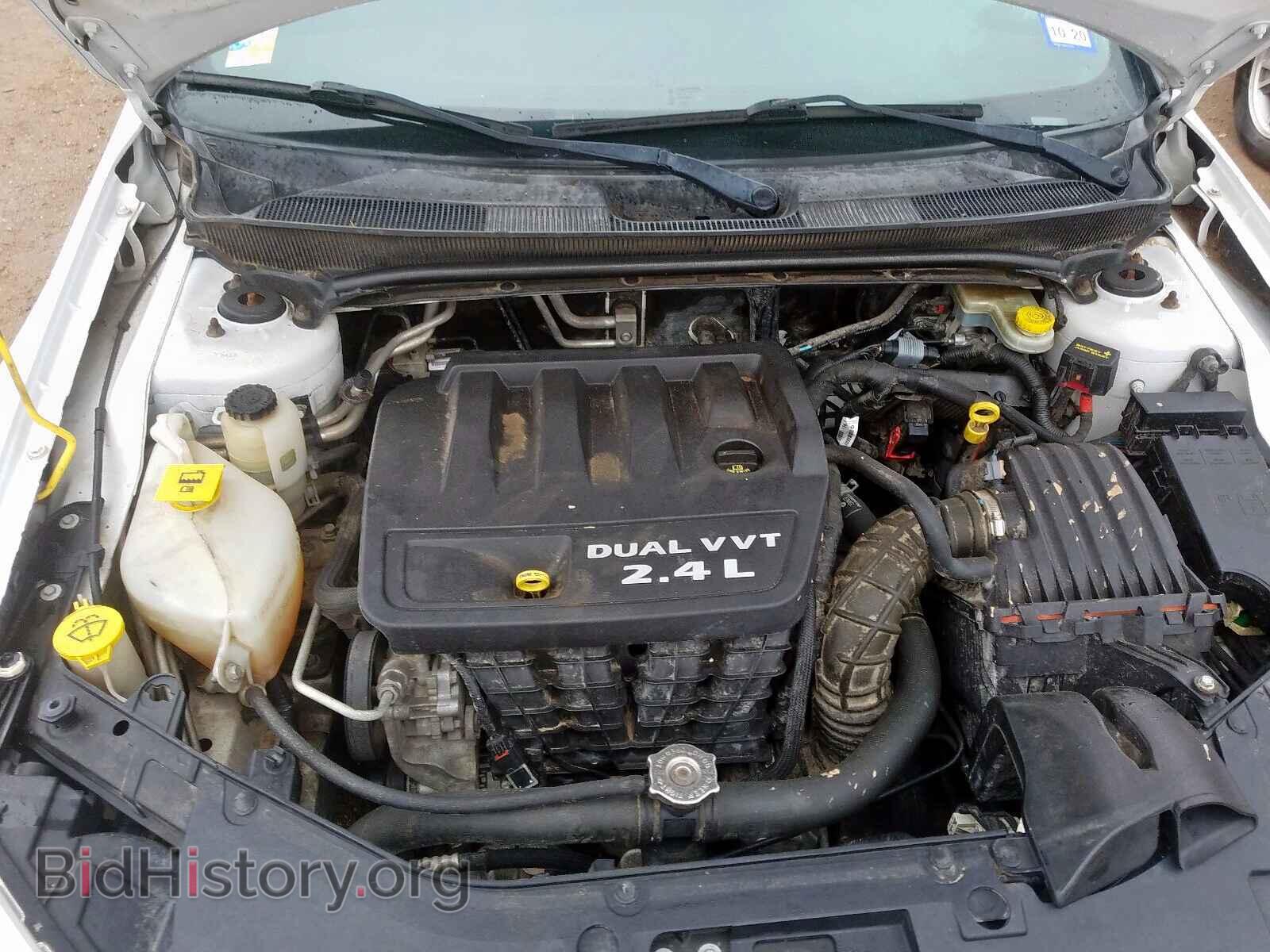2012 CHRYSLER 200 - VIN: 1C3CCBAB2CN319587 - Фото 7