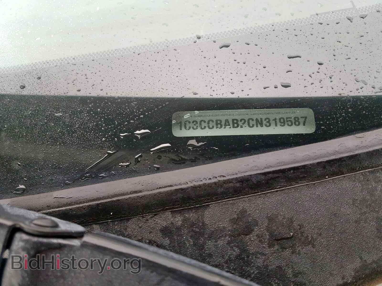 2012 CHRYSLER 200 - VIN: 1C3CCBAB2CN319587 - Фото 10