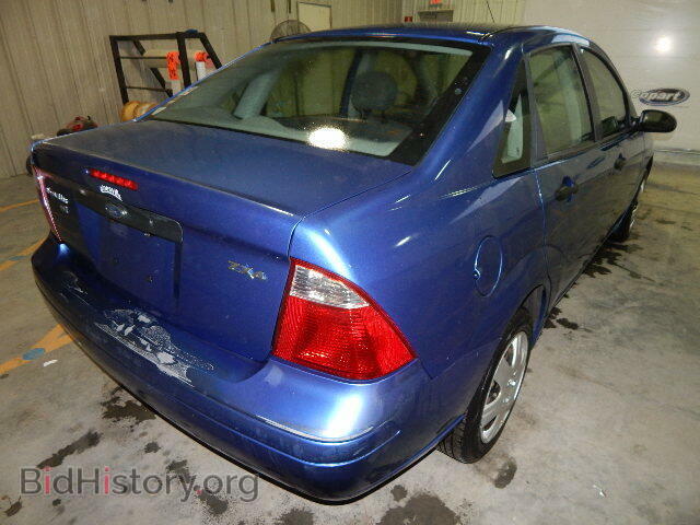 2005 FORD FOCUS - VIN: 1FAFP34N55W311494 - Фото 4