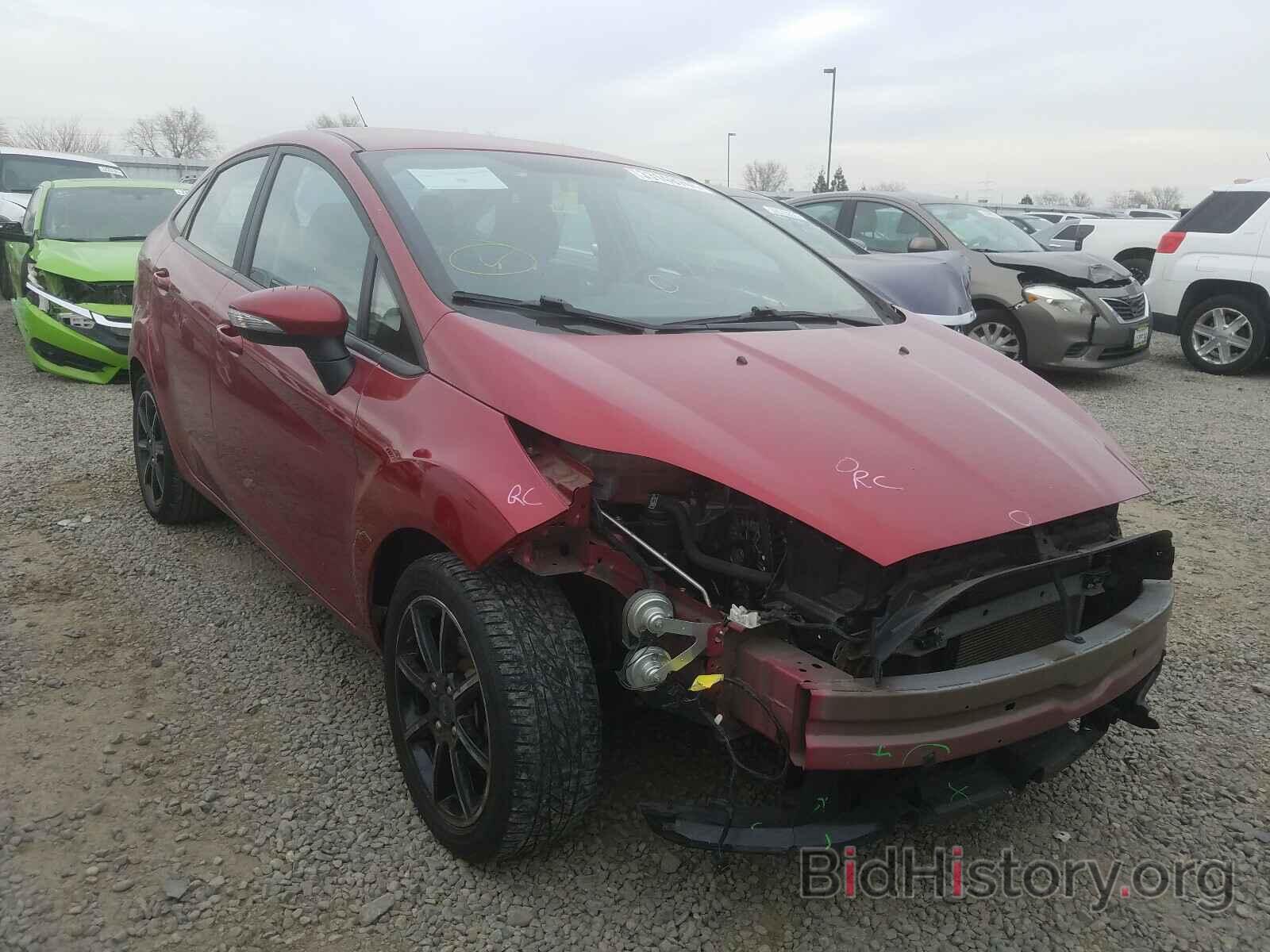 Photo 3FADP4BJ6FM167422 - FORD FIESTA 2015