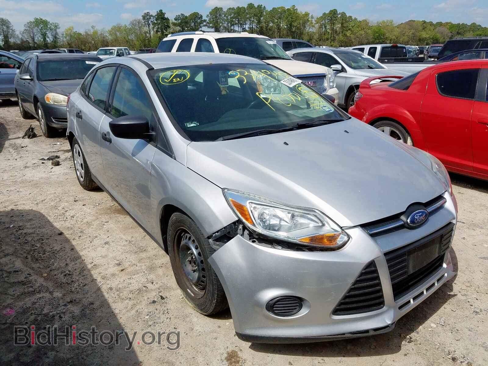 Photo 1FAHP3E23CL235897 - FORD FOCUS 2012