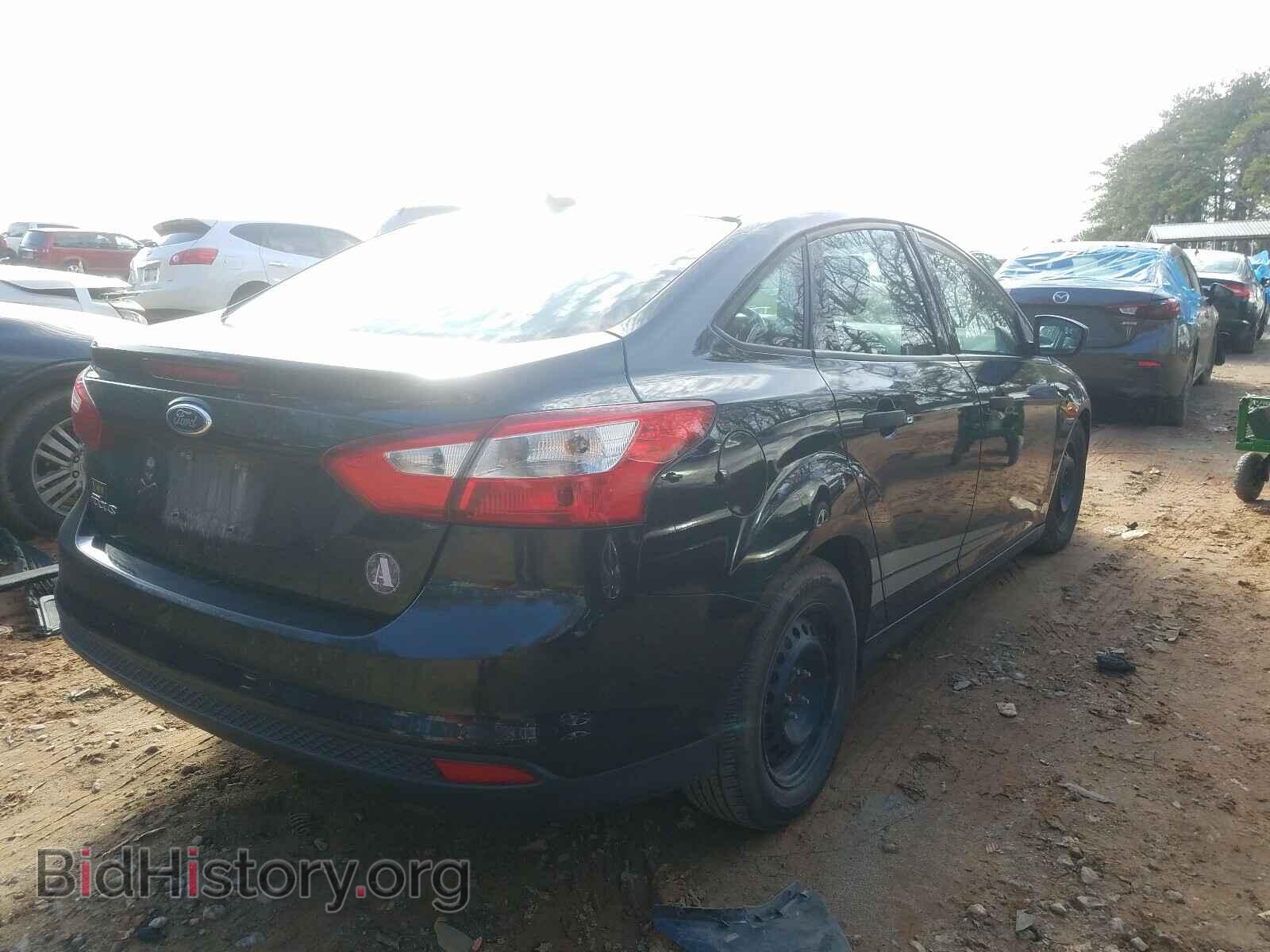 2012 FORD FOCUS - VIN: 1FAHP3E22CL282046 - Photo 4
