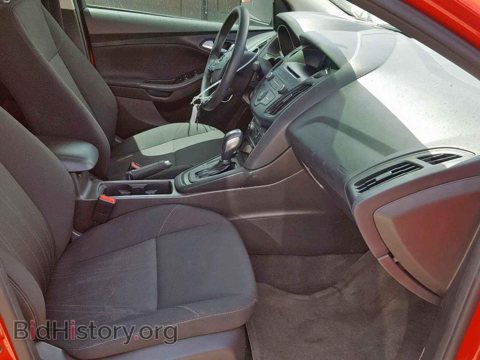 2016 FORD FOCUS SE - VIN: 1FADP3F23GL272001 - Фото 5