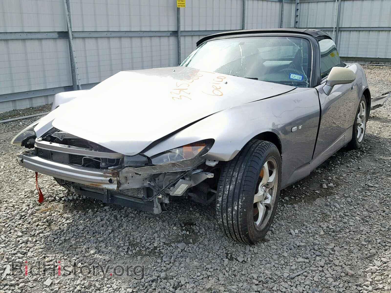 2004 HONDA S2000 - VIN: JHMAP21464T005557 - Фото 2
