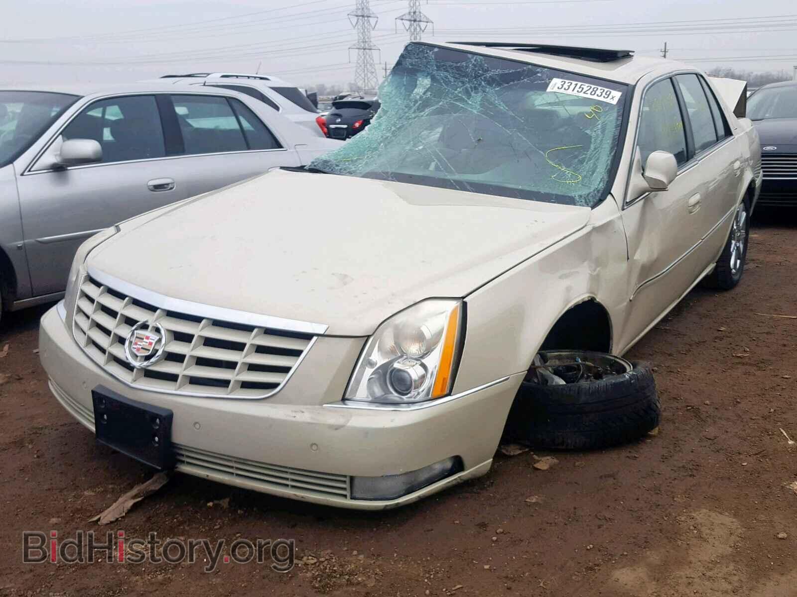 2011 CADILLAC DTS - VIN: 1G6KH5E64BU134827 - Фото 2