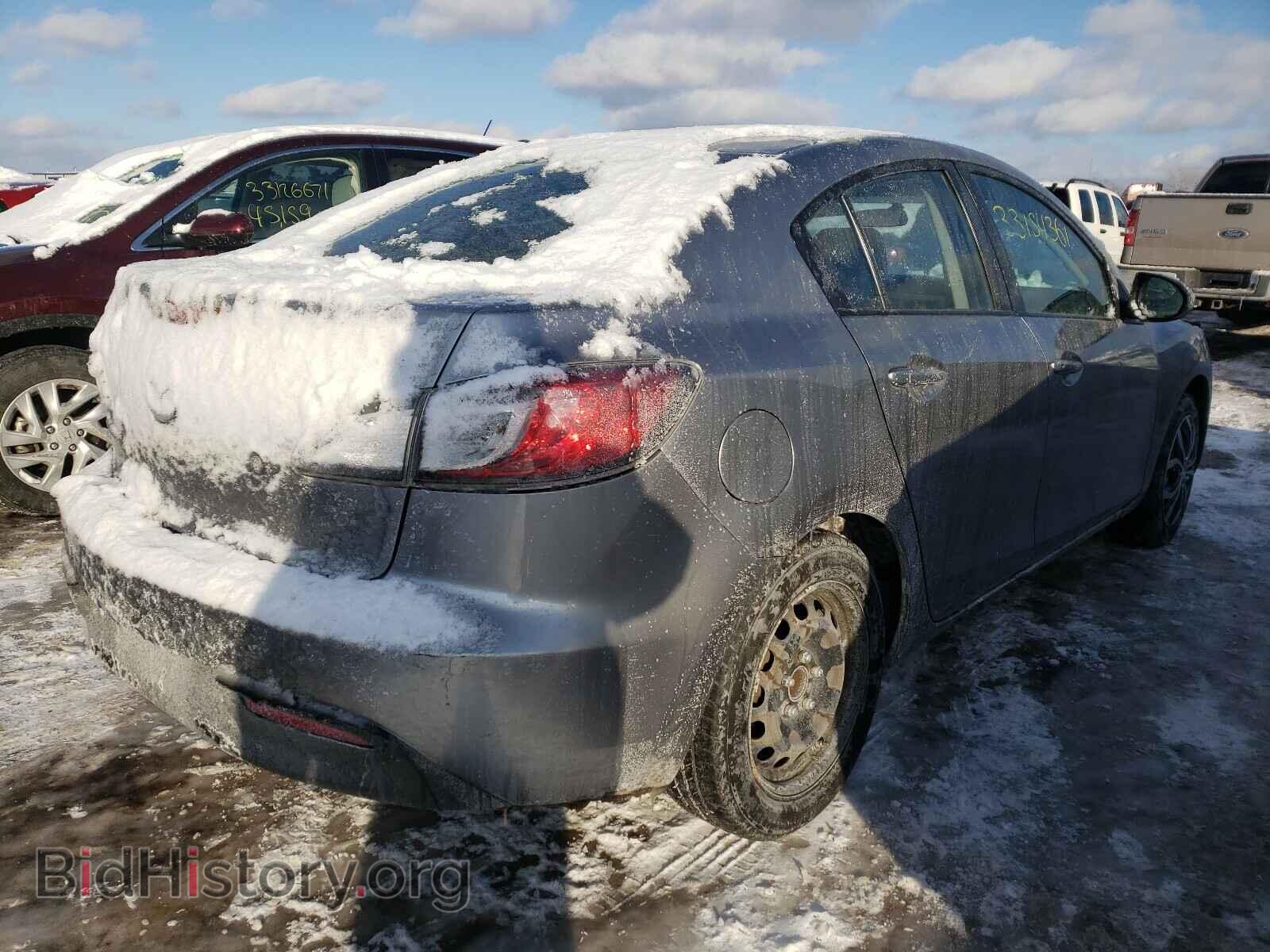 2011 MAZDA 3 - VIN: JM1BL1UG2B1441039 - Photo 4
