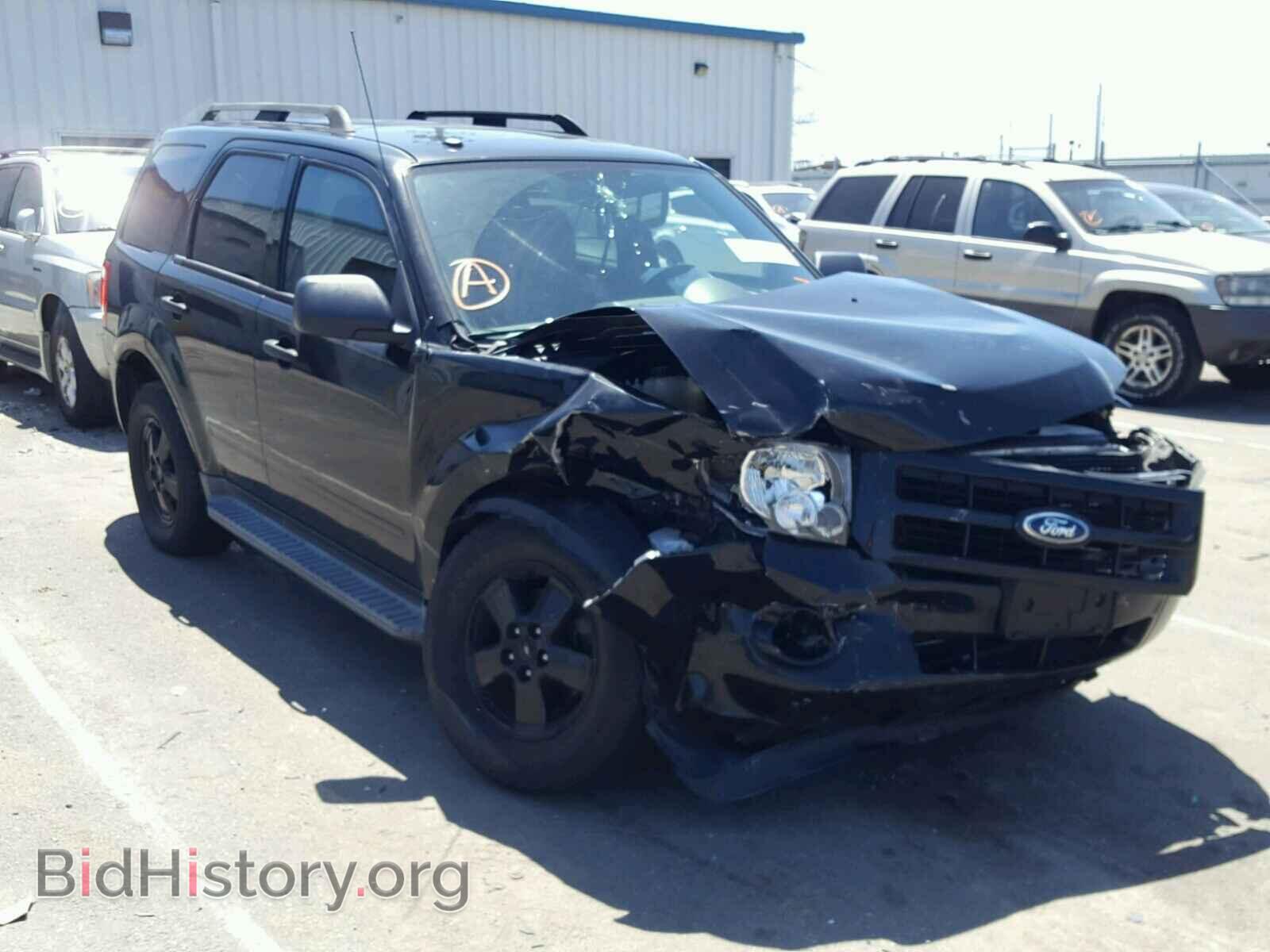 Фотография 1FMCU0DG2BKA90487 - FORD ESCAPE 2011
