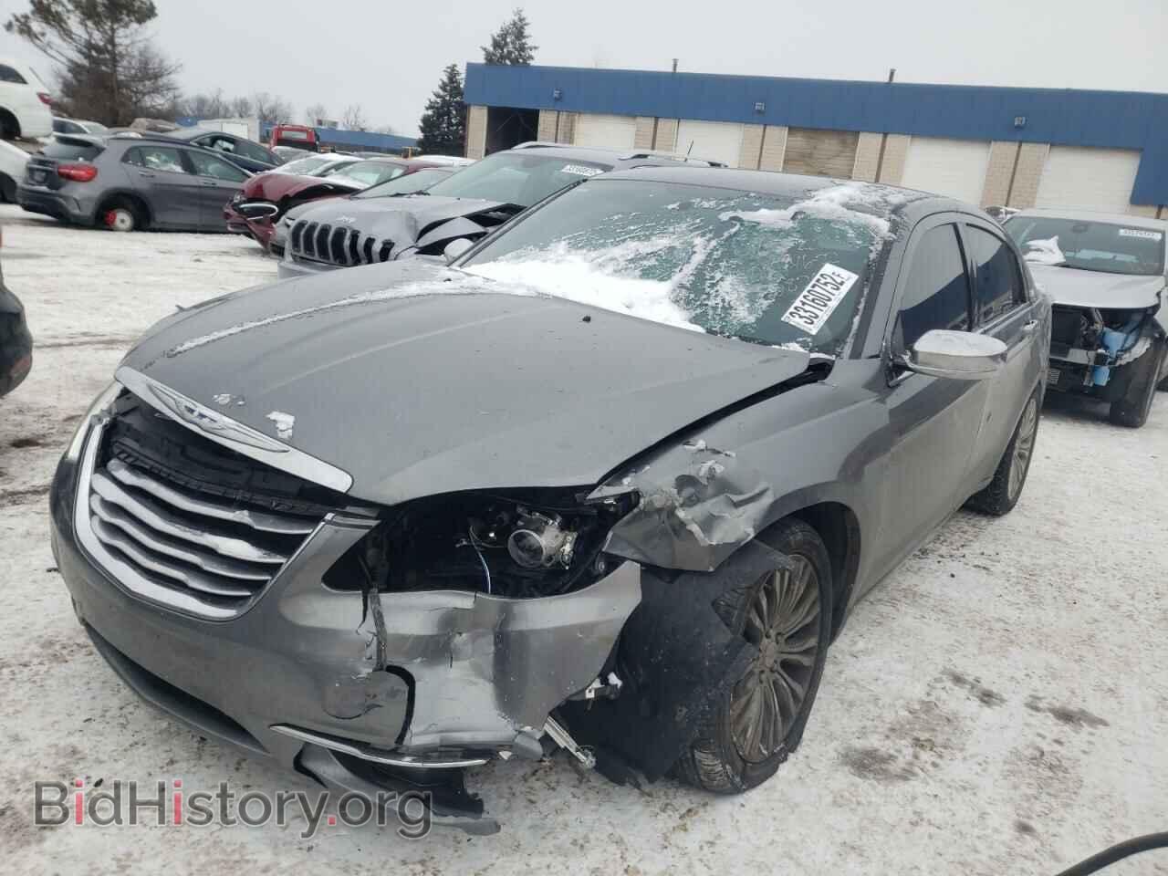 2012 CHRYSLER 200 - VIN: 1C3CCBCB8CN308204 - Фото 2
