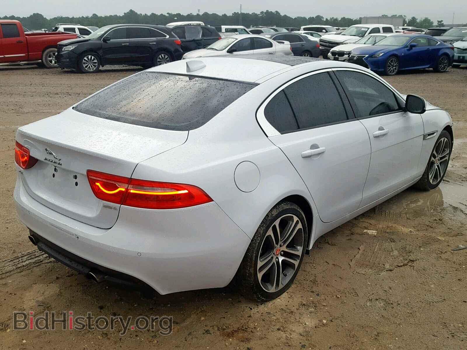 2017 JAGUAR XE - VIN: SAJAD4BVXHCP13282 - Фото 4