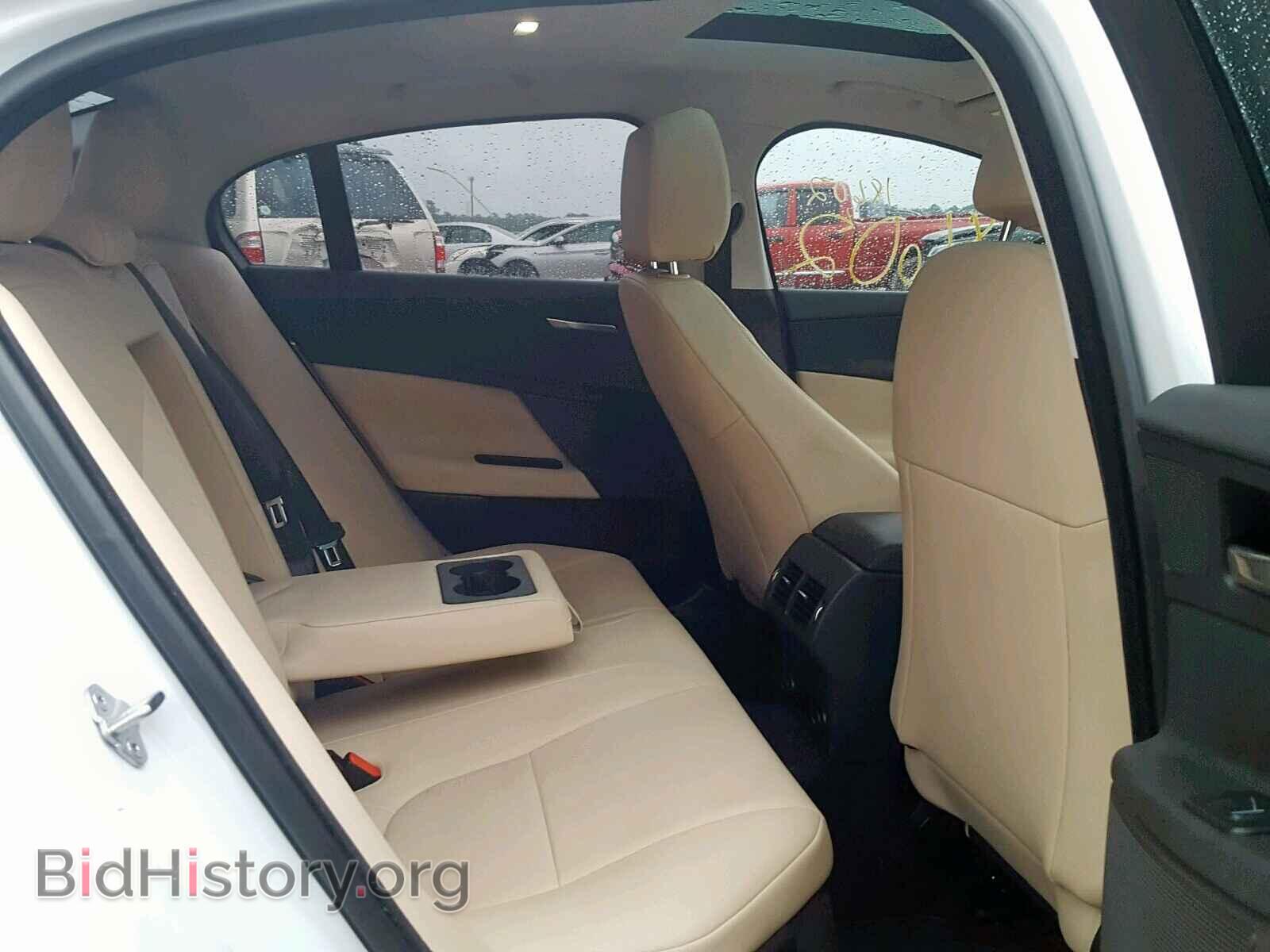 2017 JAGUAR XE - VIN: SAJAD4BVXHCP13282 - Фото 6