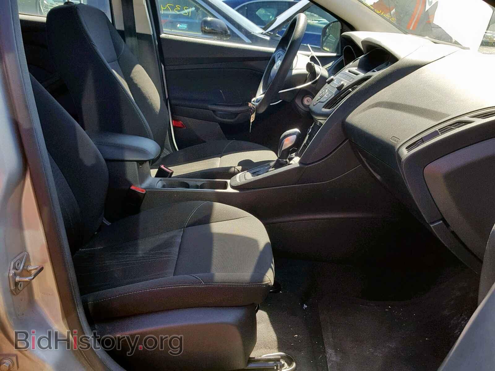 2016 FORD FOCUS SE - VIN: 1FADP3F23GL320418 - Фото 5