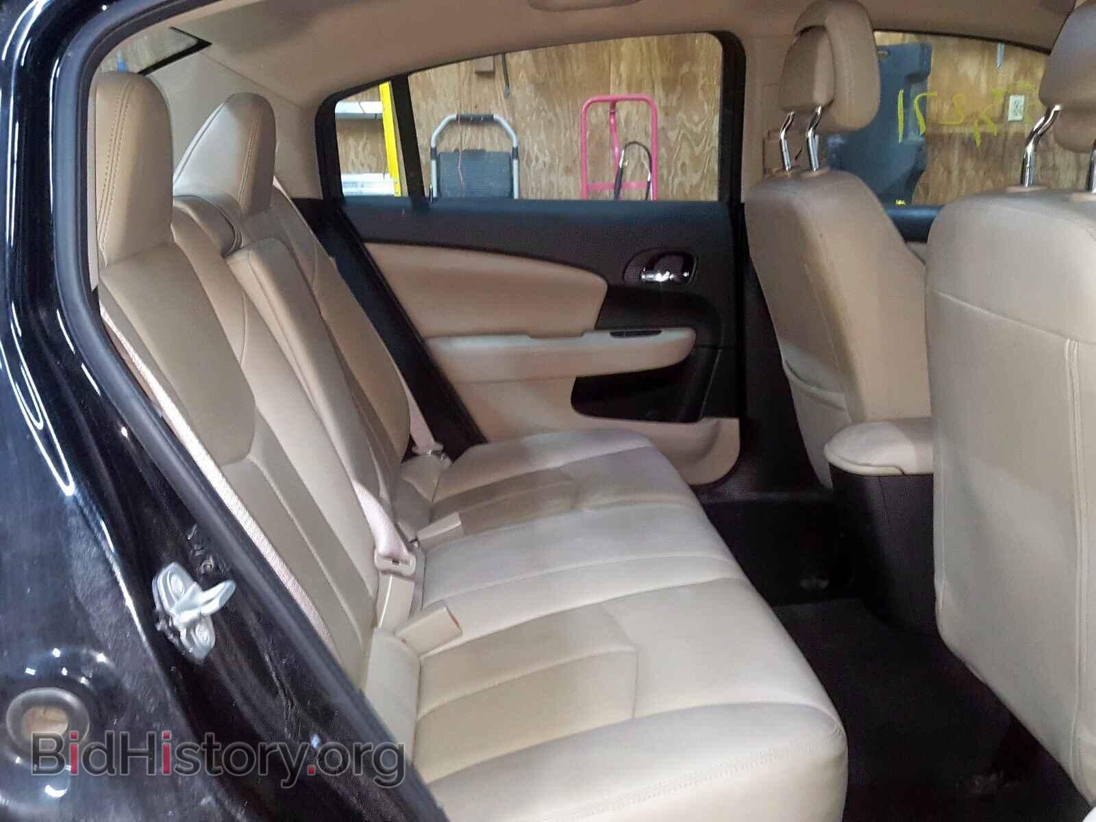 2011 CHRYSLER 200 - VIN: 1C3BC2FB3BN581346 - Photo 6