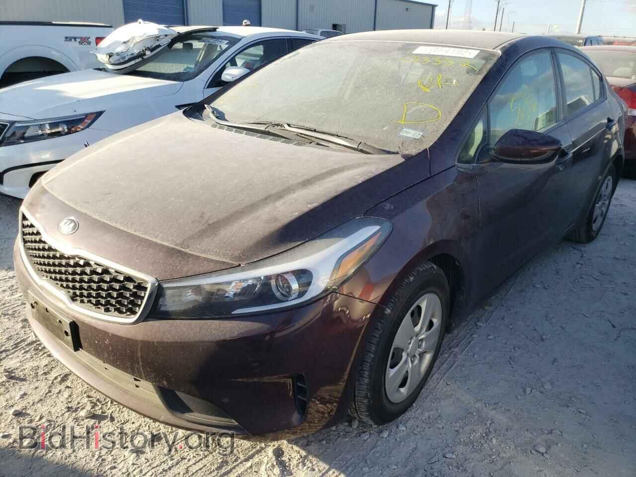 2017 KIA FORTE - VIN: 3KPFK4A73HE013352 - Фото 2