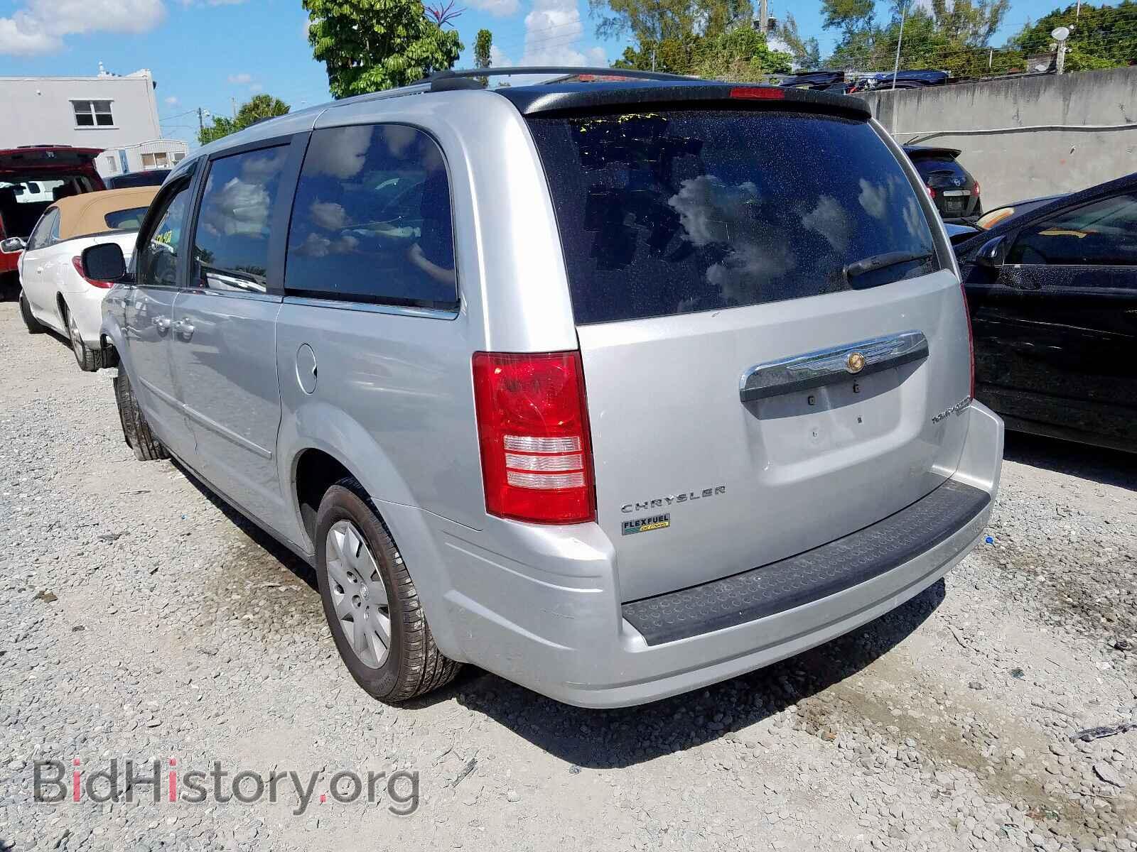 2010 CHRYSLER TOWN & COU - VIN: 2A4RR4DE8AR178511 - Фото 3