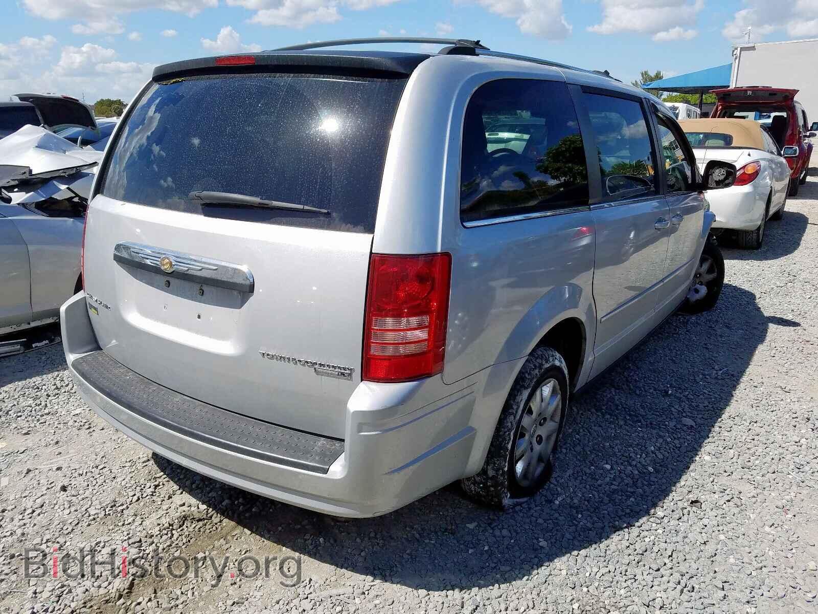 2010 CHRYSLER TOWN & COU - VIN: 2A4RR4DE8AR178511 - Фото 4