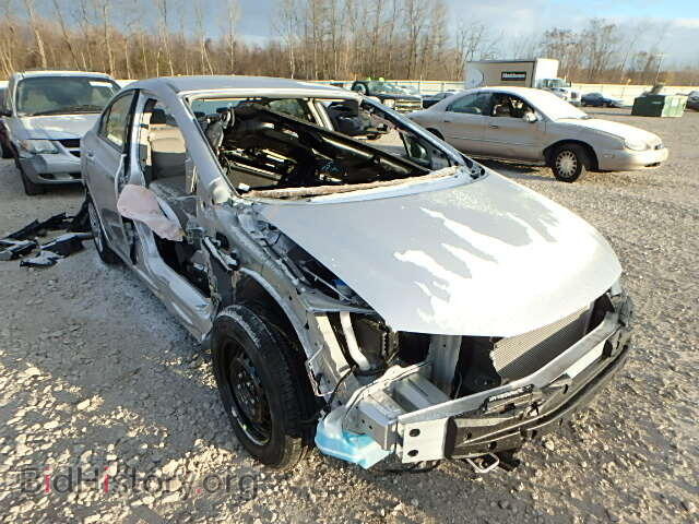 Фотография 19XFB2F56EE233124 - HONDA CIVIC 2014