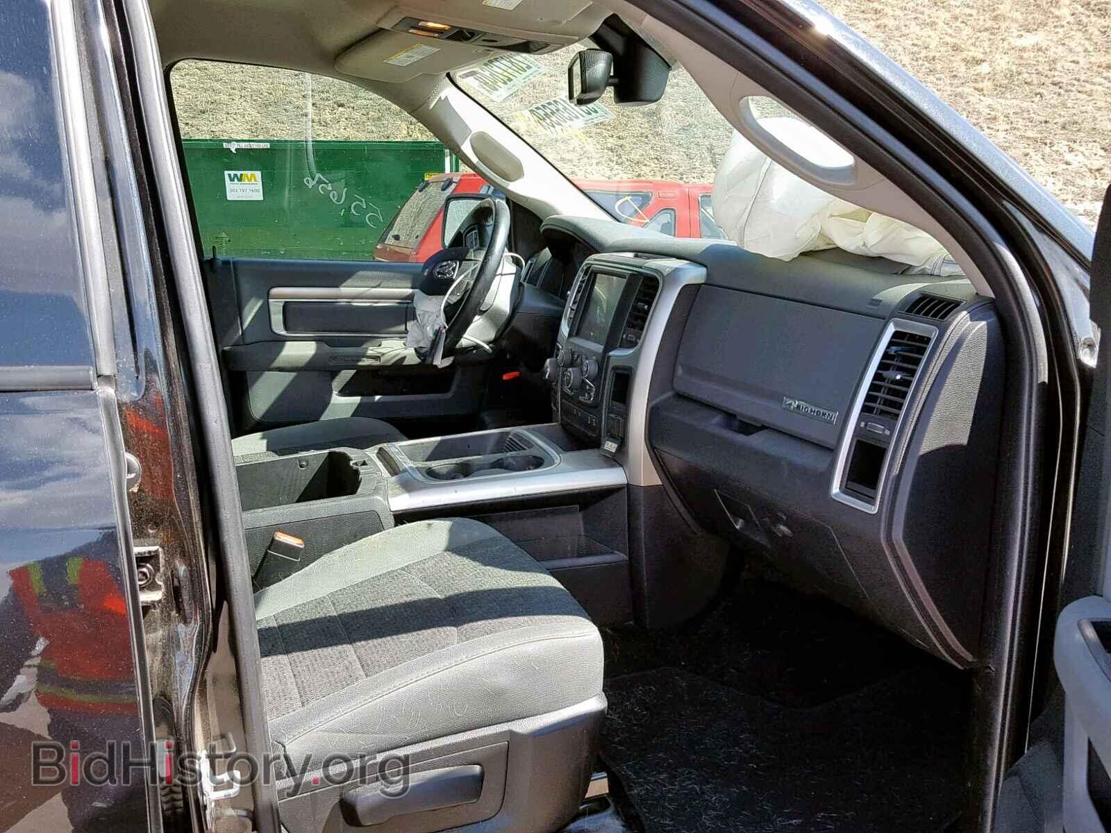 2016 RAM 1500 SLT - VIN: 1C6RR7LTXGS287820 - Фото 5