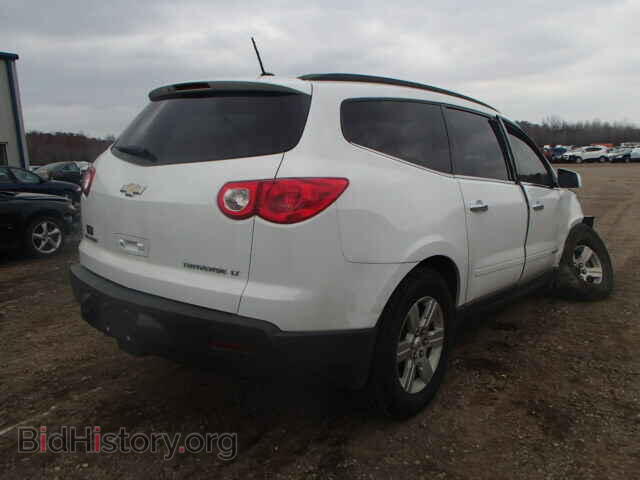2009 CHEVROLET TRAVERSE - VIN: 1GNER23D89S155930 - Фото 4