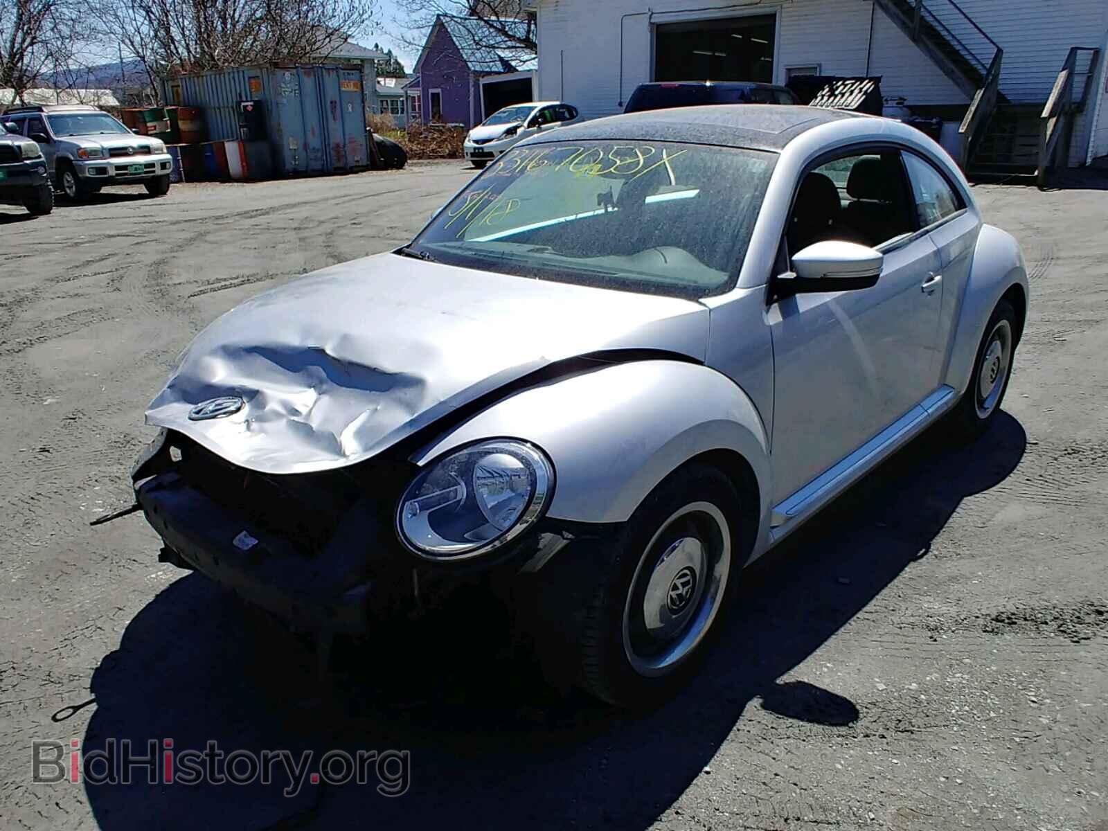 2012 VOLKSWAGEN BEETLE - VIN: 3VWJP7AT7CM641288 - Фото 2