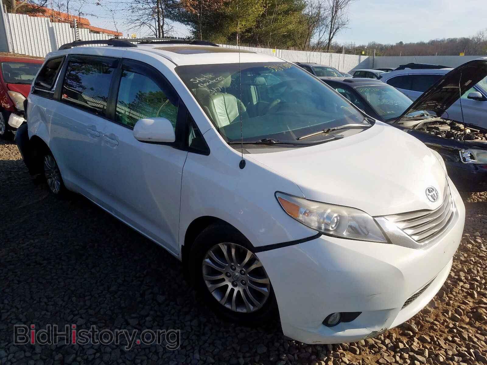 Фотография 5TDYK3DC9BS026731 - TOYOTA SIENNA 2011